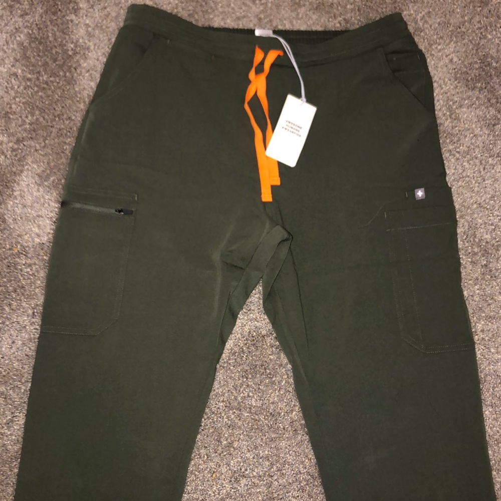 Moss Figs Yola Skinny Pants-M/T. BNIP.